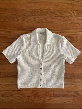 Abercrombie and Fitch short sleeve crochet style polo
